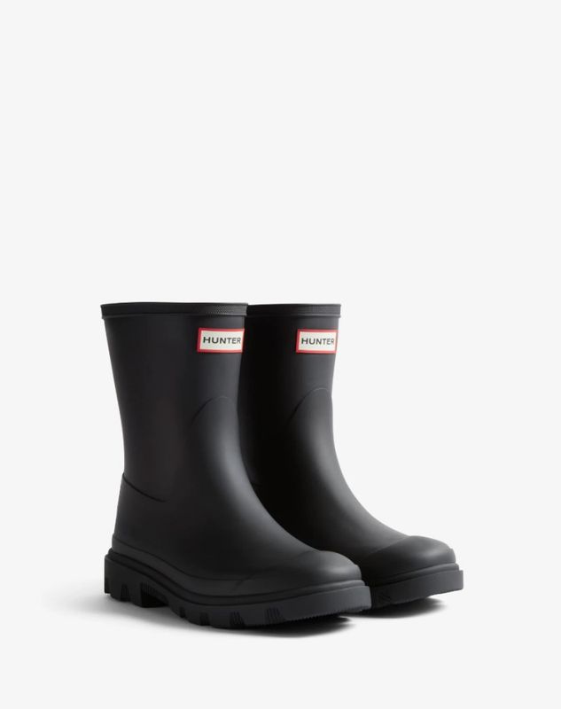 HUNTER UNISEX DOWNPOUR SHORT BOOT BLACK